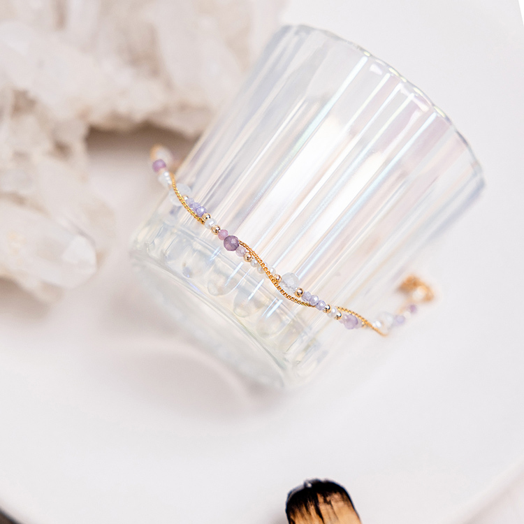 二月誕生石 • 飛燕草 • 給你幸福 – 月光紫水晶 – 手鍊