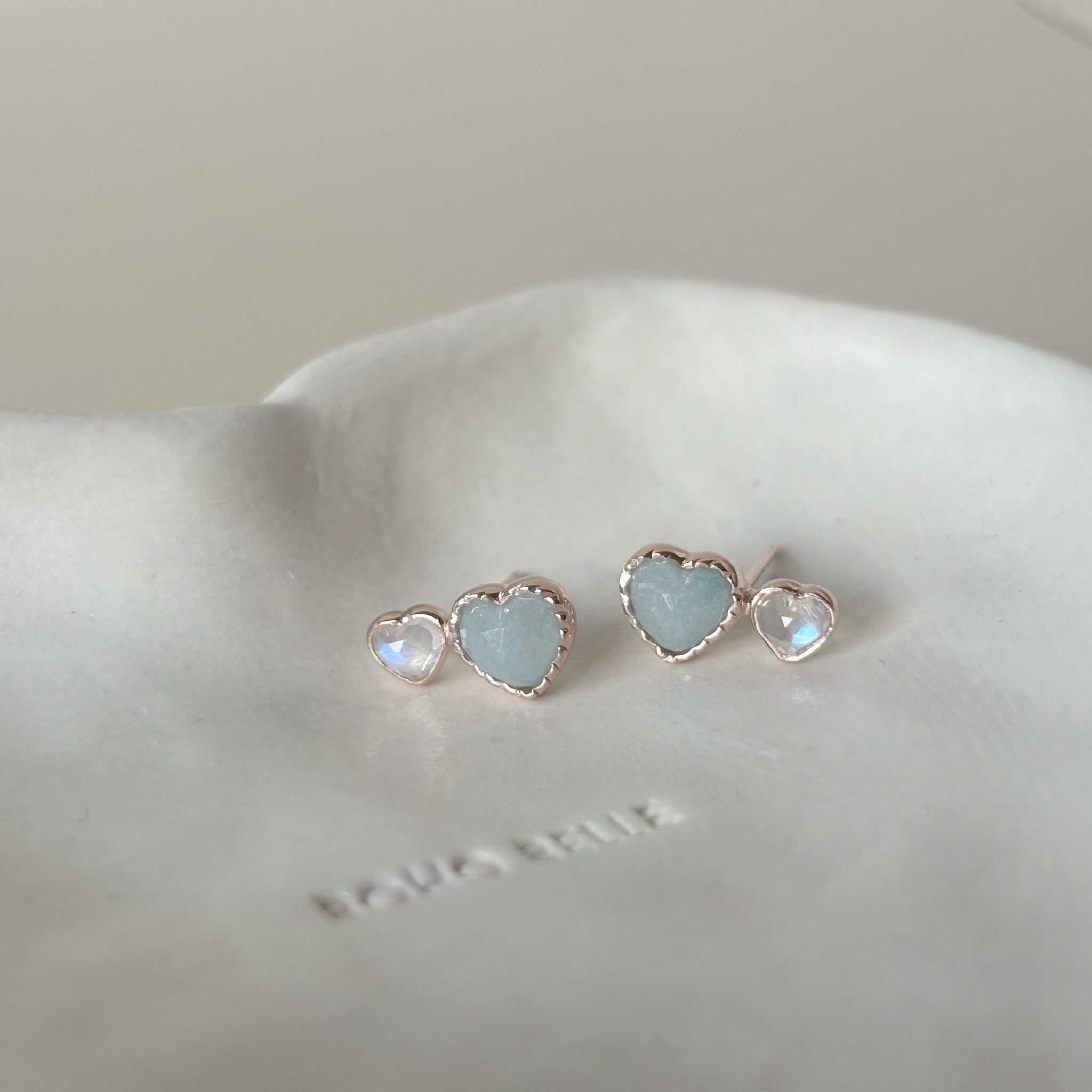Double heart水藍石英月光石耳環