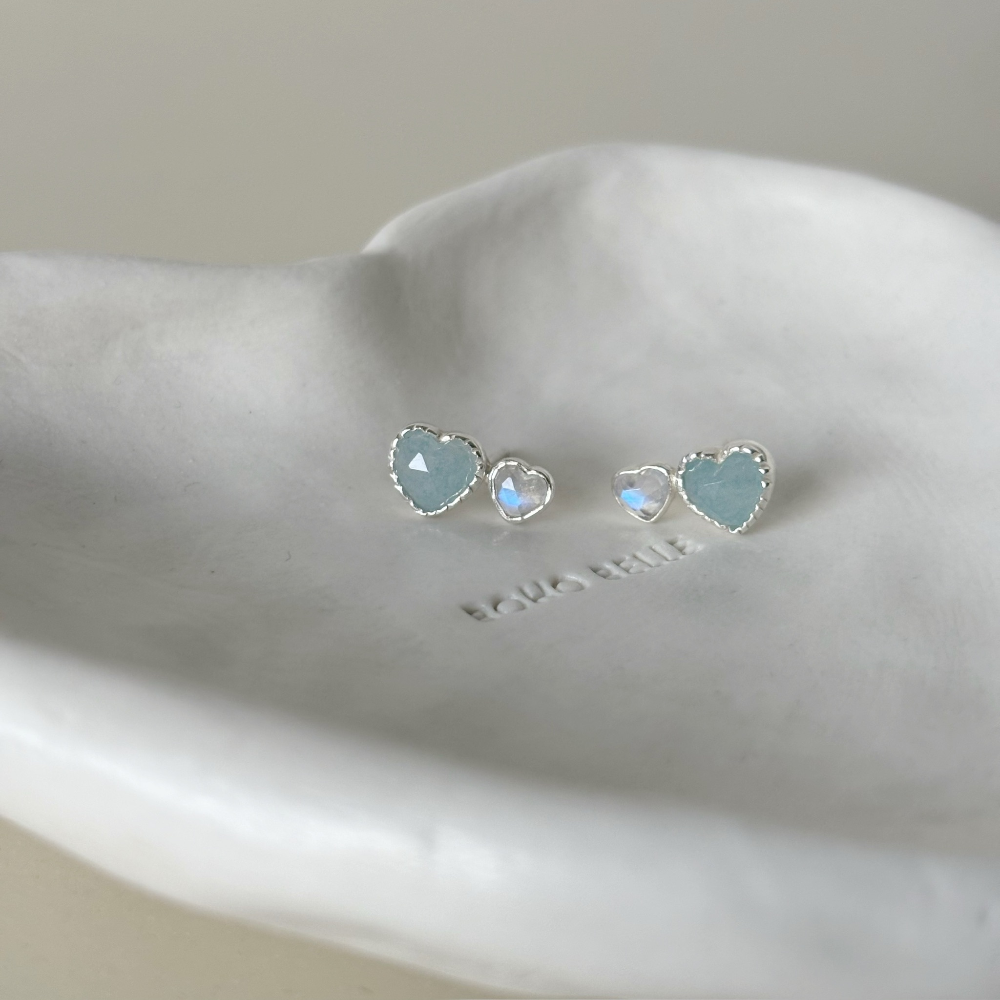 Double heart水藍石英月光石耳環