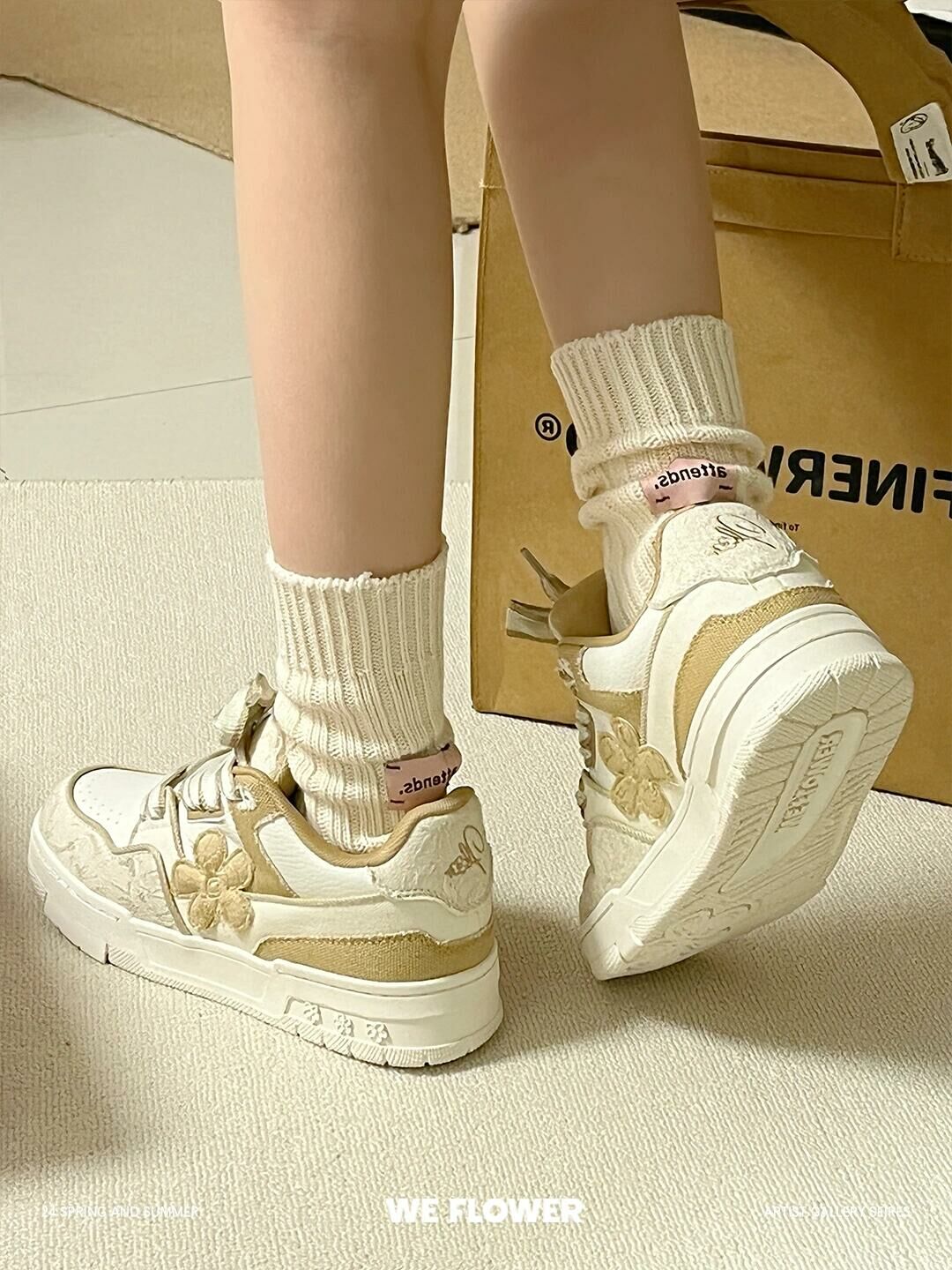 We Flower 小花鞋 老爹鞋 奶茶色 米白色 板鞋 復古 厚底 麵包鞋/預購