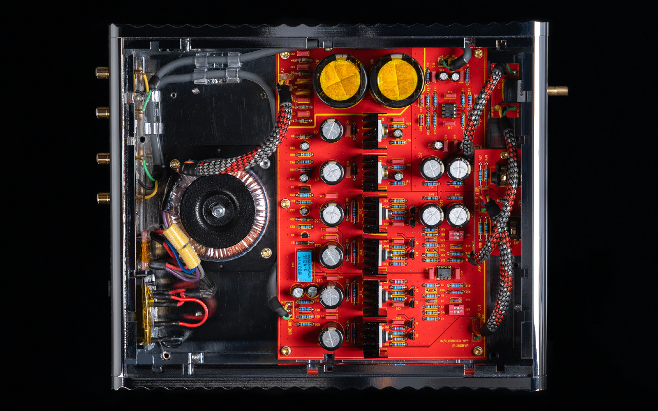 整合高端發燒元件