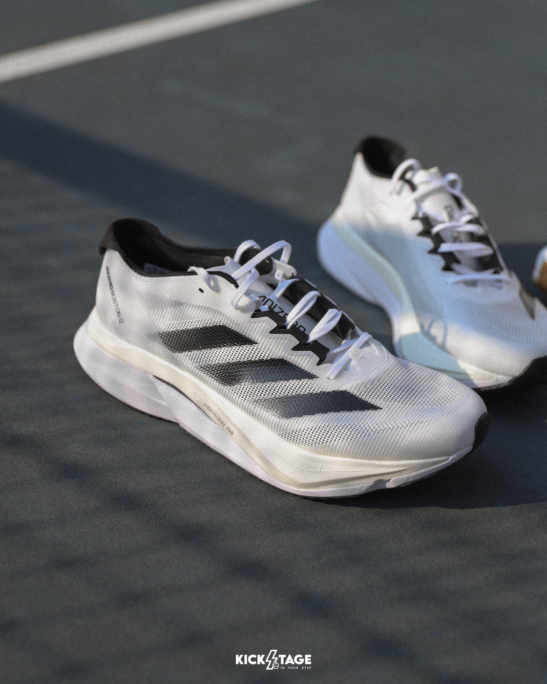 男鞋 ADIDAS ADIZERO BOSTON 12 白黑 透氣 輕量 運動 慢跑鞋【ID4236】