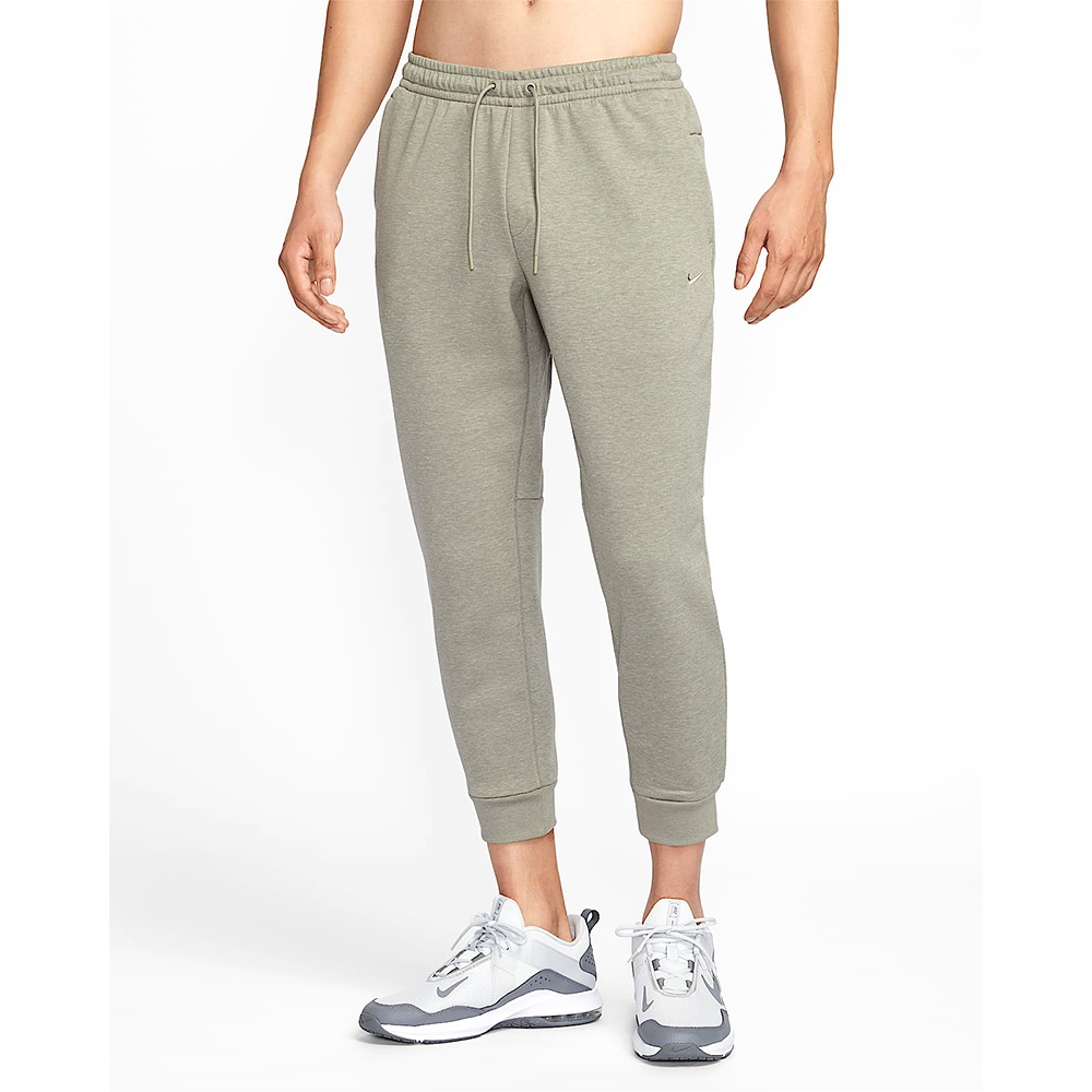 Nike UV Primary Jogger P 男款 綠色 休閒 縮口 棉褲 抽繩 口袋 長褲 FZ0976-320