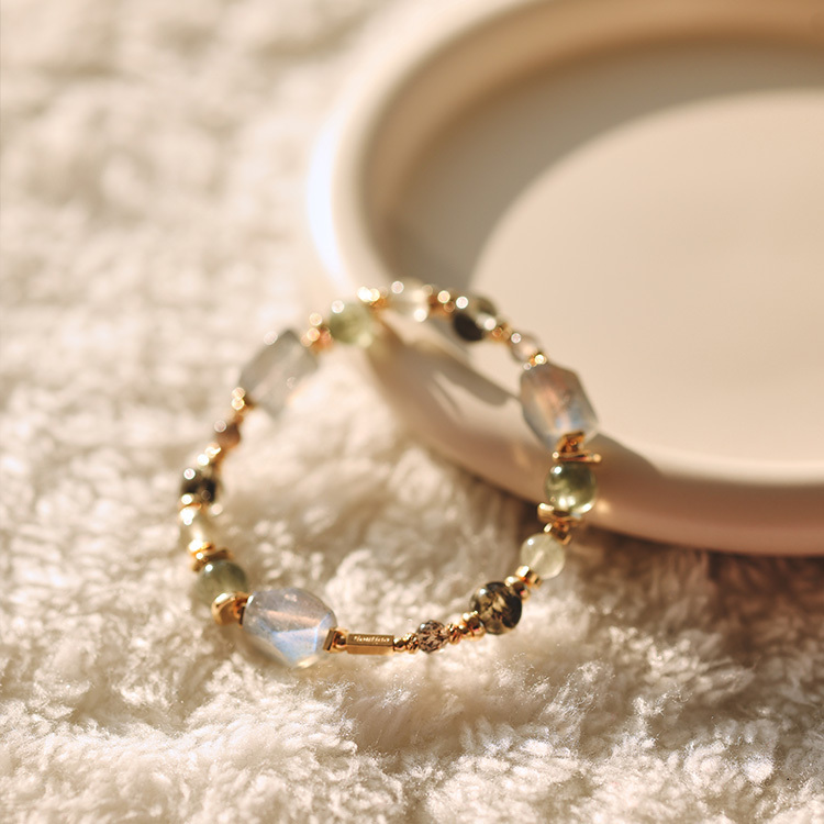 烙印：拉長石｜骨幹黑太陽｜綠髮晶｜黑極光｜綠兔毛