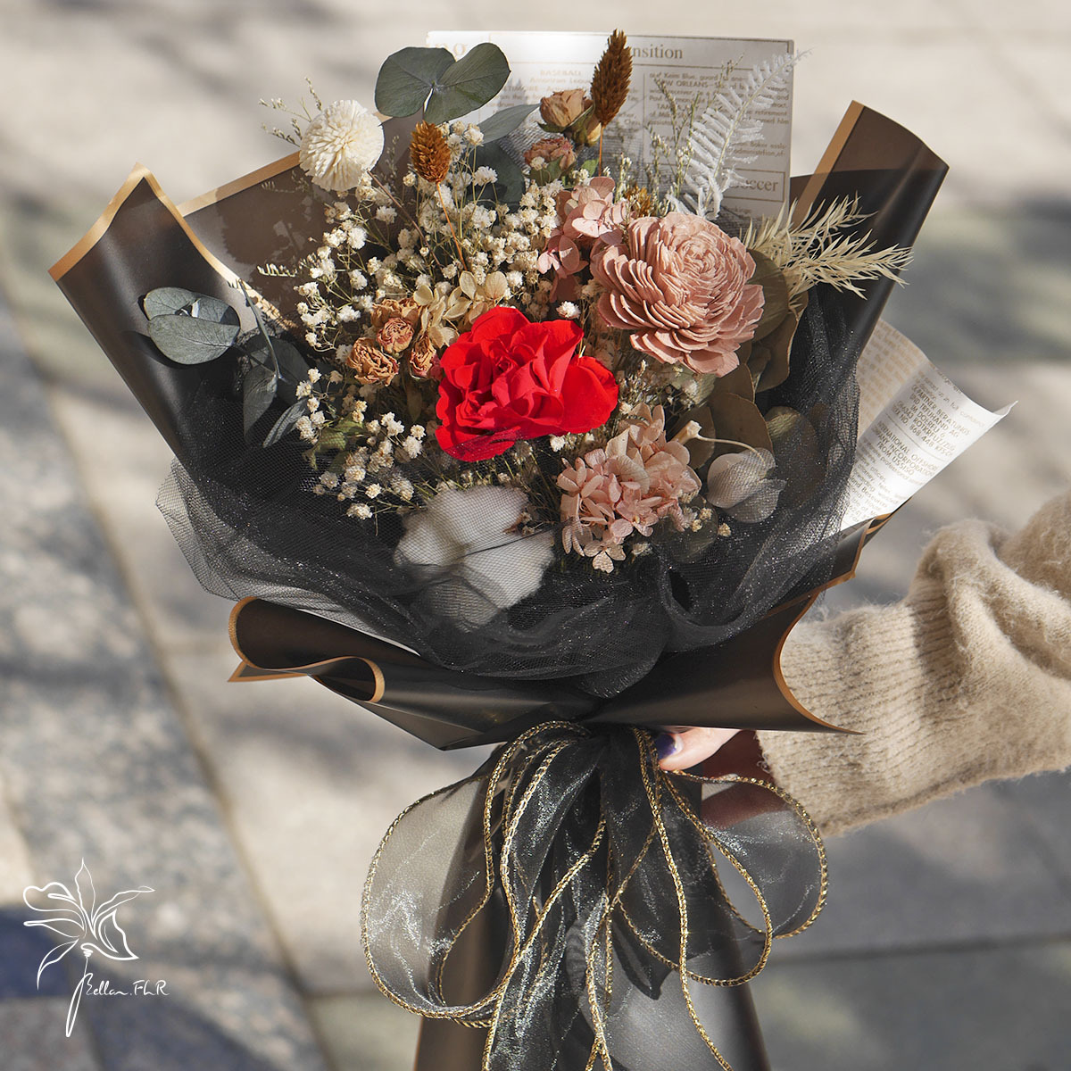 【暗夜玫瑰】中型乾燥花束