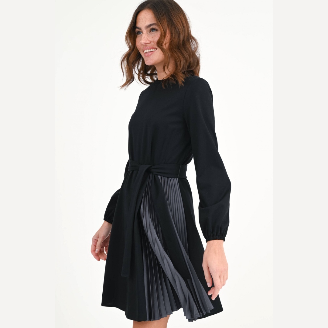 MaxMara圓領側邊百褶腰帶洋裝