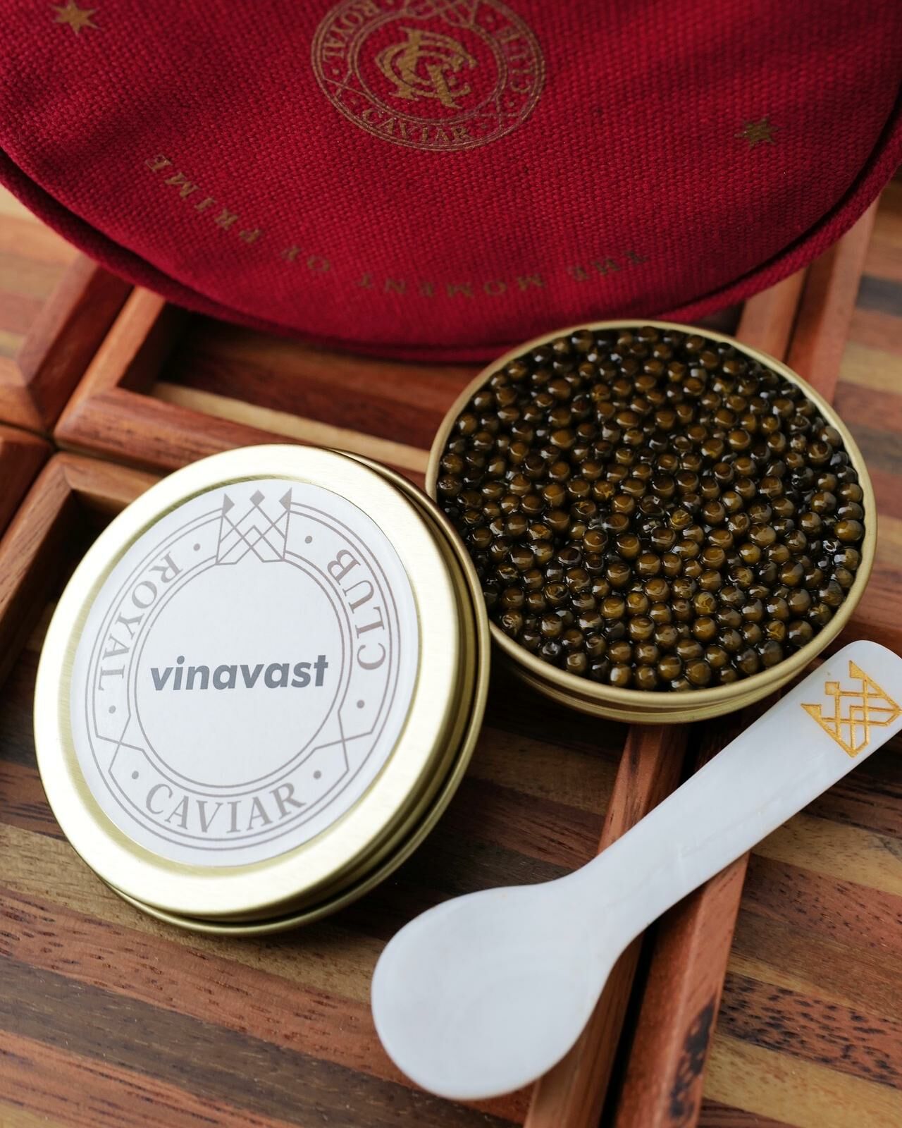 Royal Caviar Club x Vinavast Cristal Carviar Limited 30g