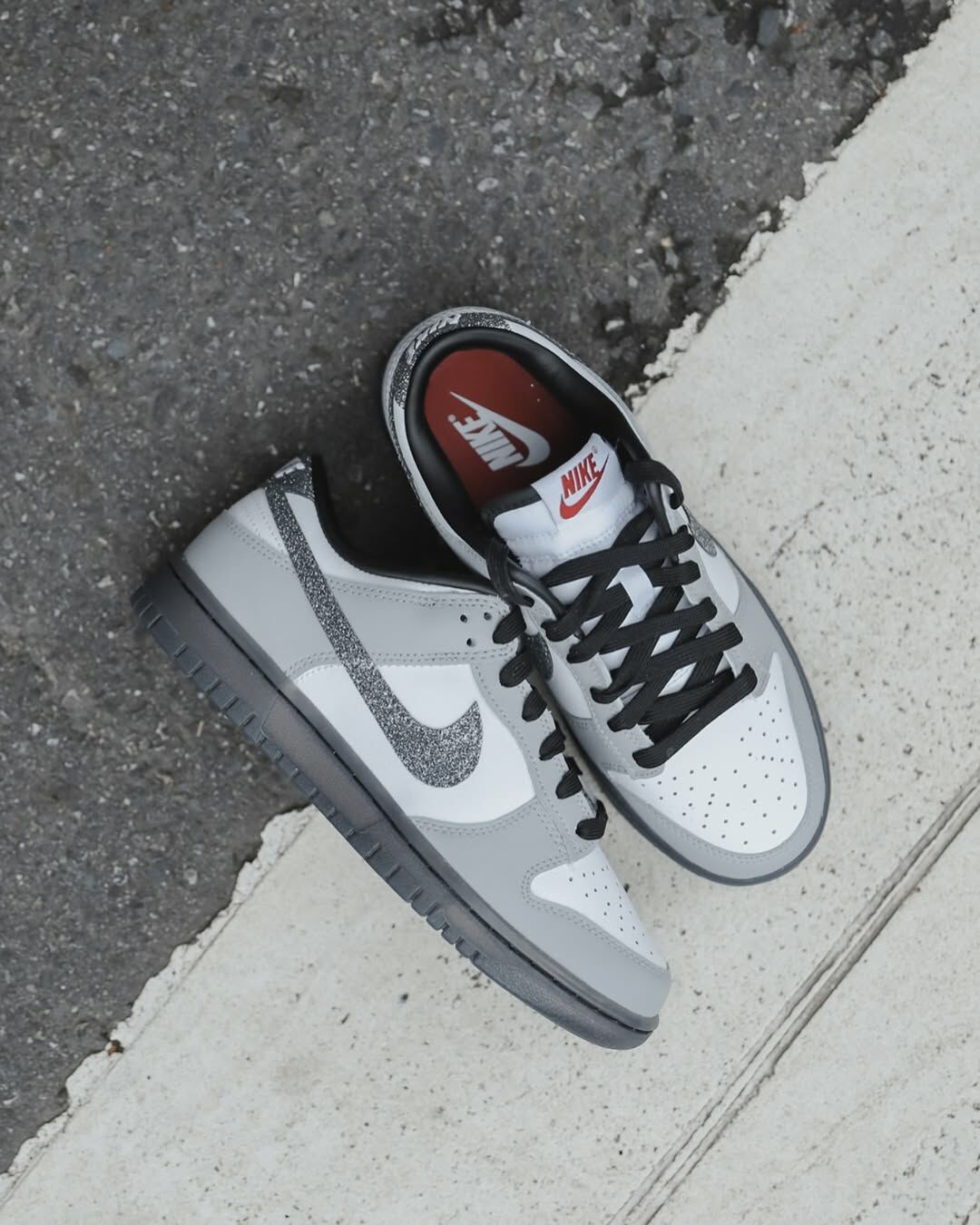 (預訂) Nike Dunk Low LX - Glitter Swoosh White Light Smoke Grey