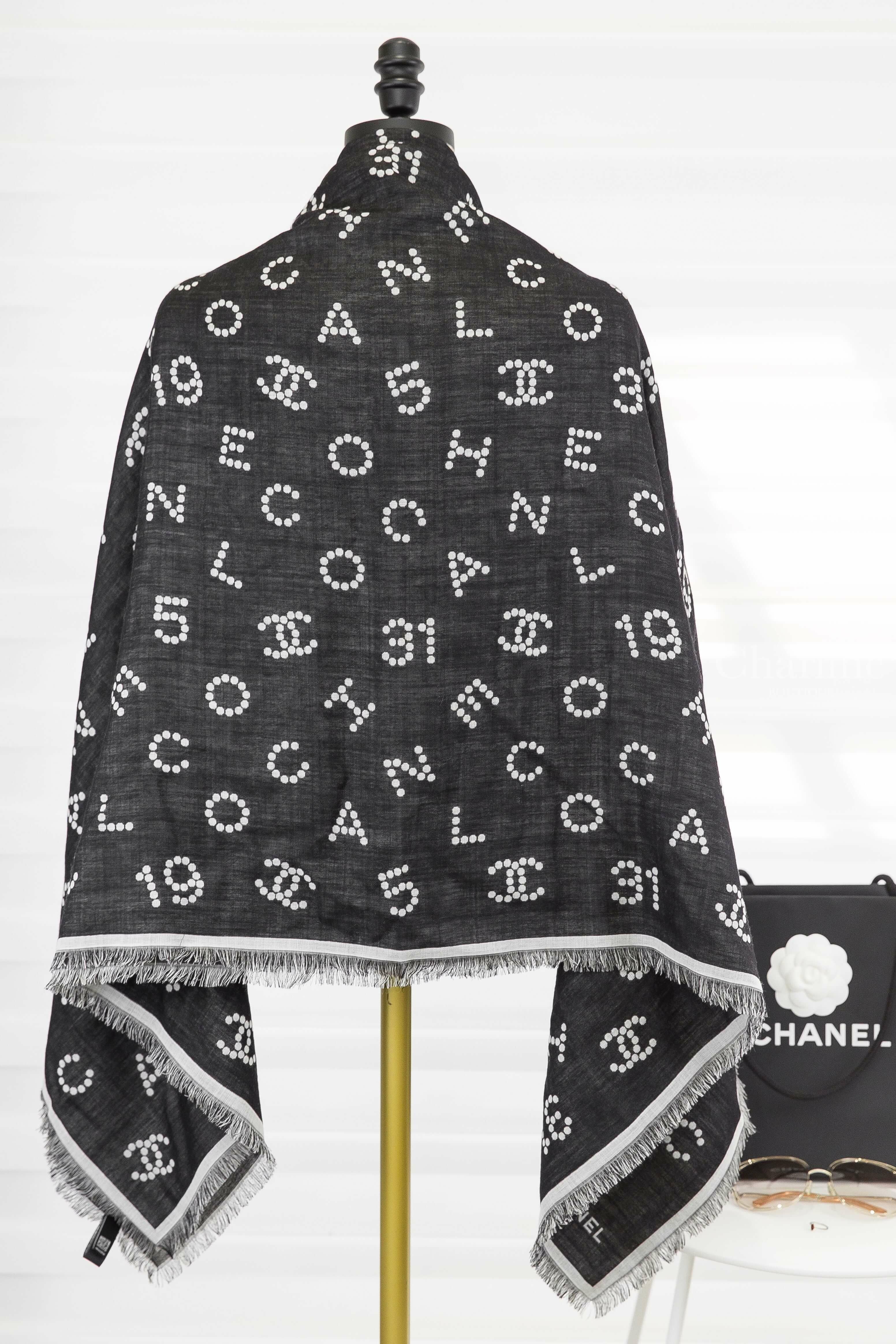 Chanel Square Scarf 黑色白色圓點字母CC線條滾邊羊毛混絲流蘇披肩-Charline Boutique 精品代購