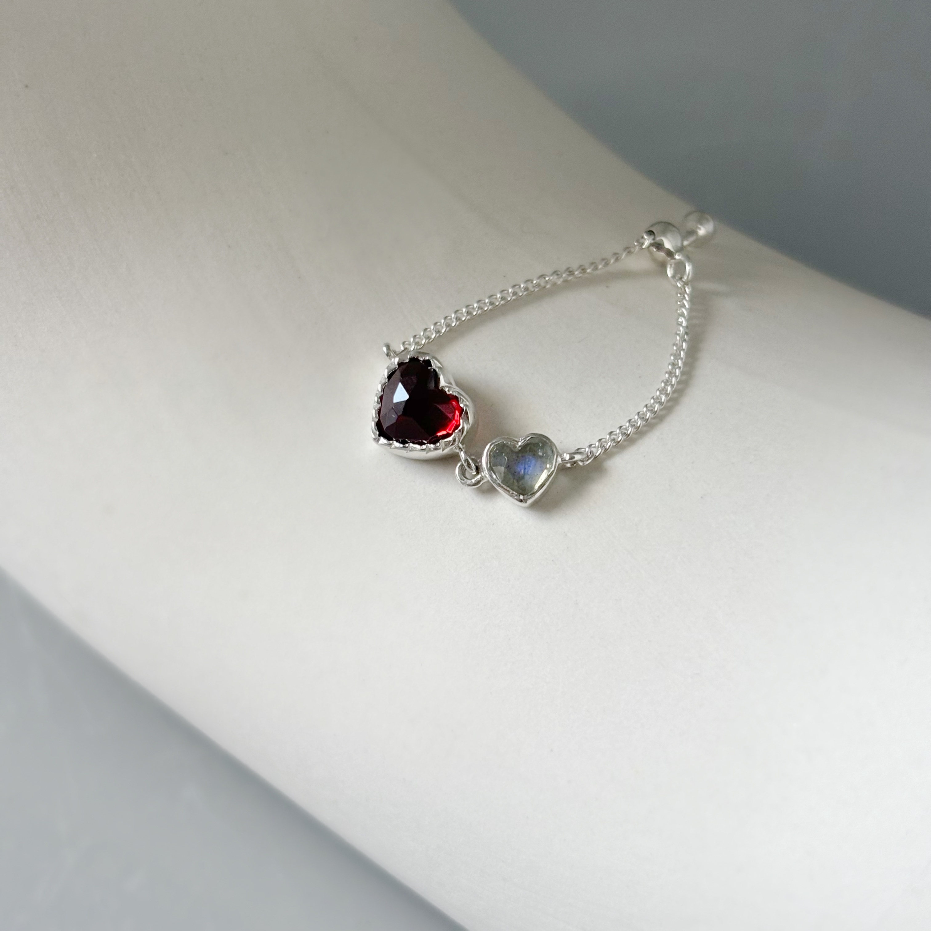 Double heart石榴拉長石鍊戒