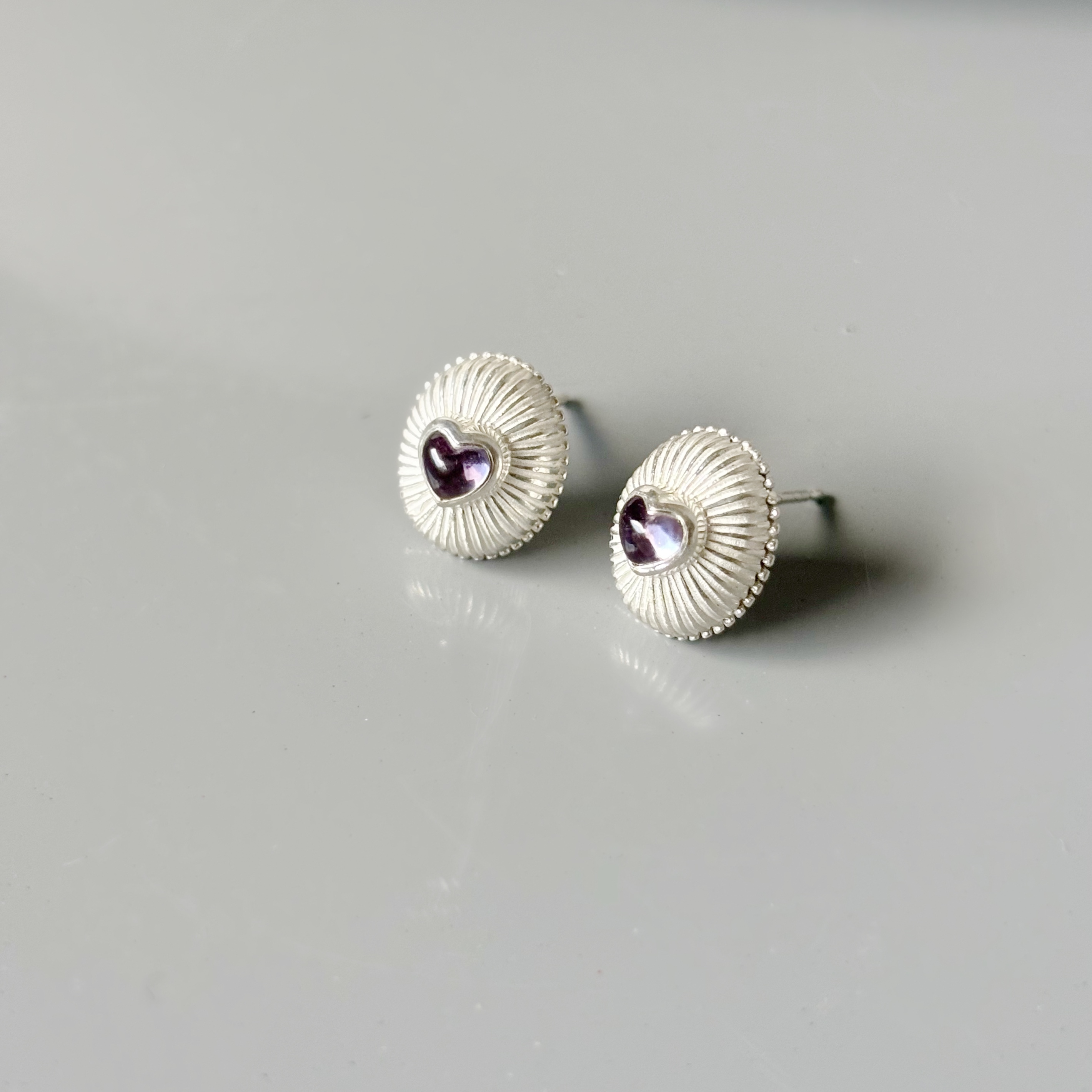 Vintage heart紫水晶耳環