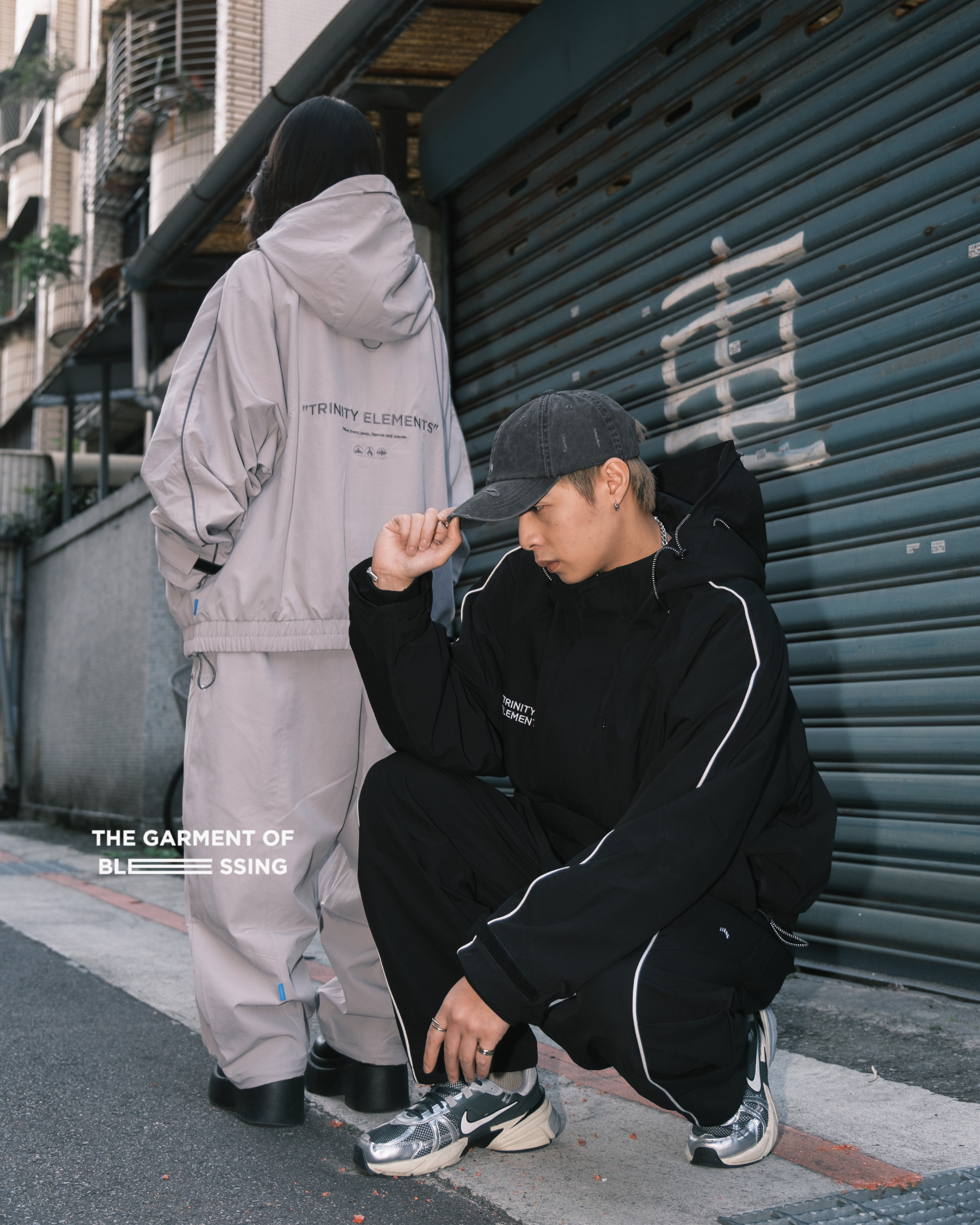 Apostle "Epektasis" Embroidered Utility Parka 廓型機能防風外套 2色