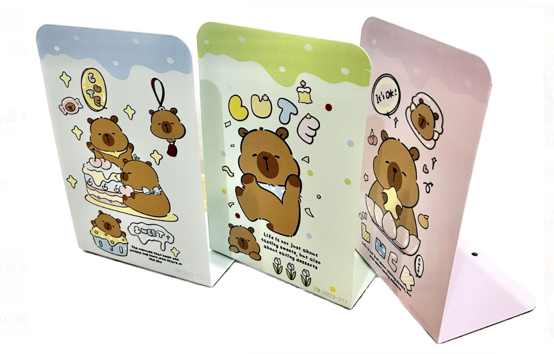 卡皮巴拉书架挡板（款式随机）