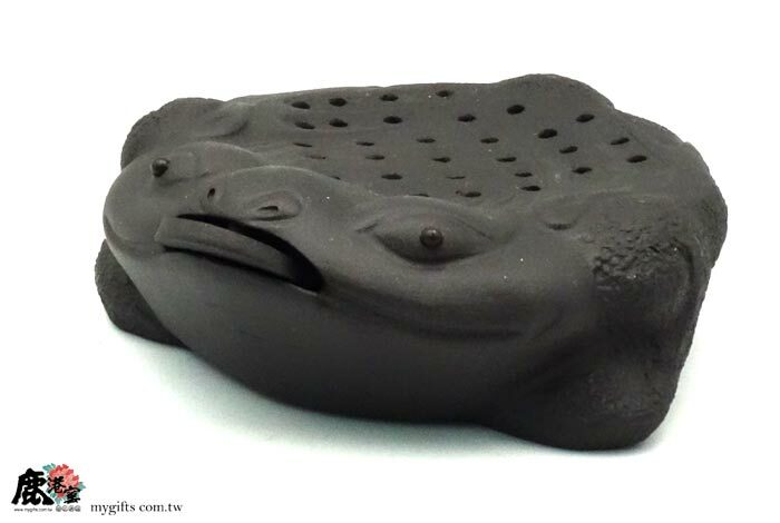 鹿港窯-紫砂陶-金蟾蜍杯墊