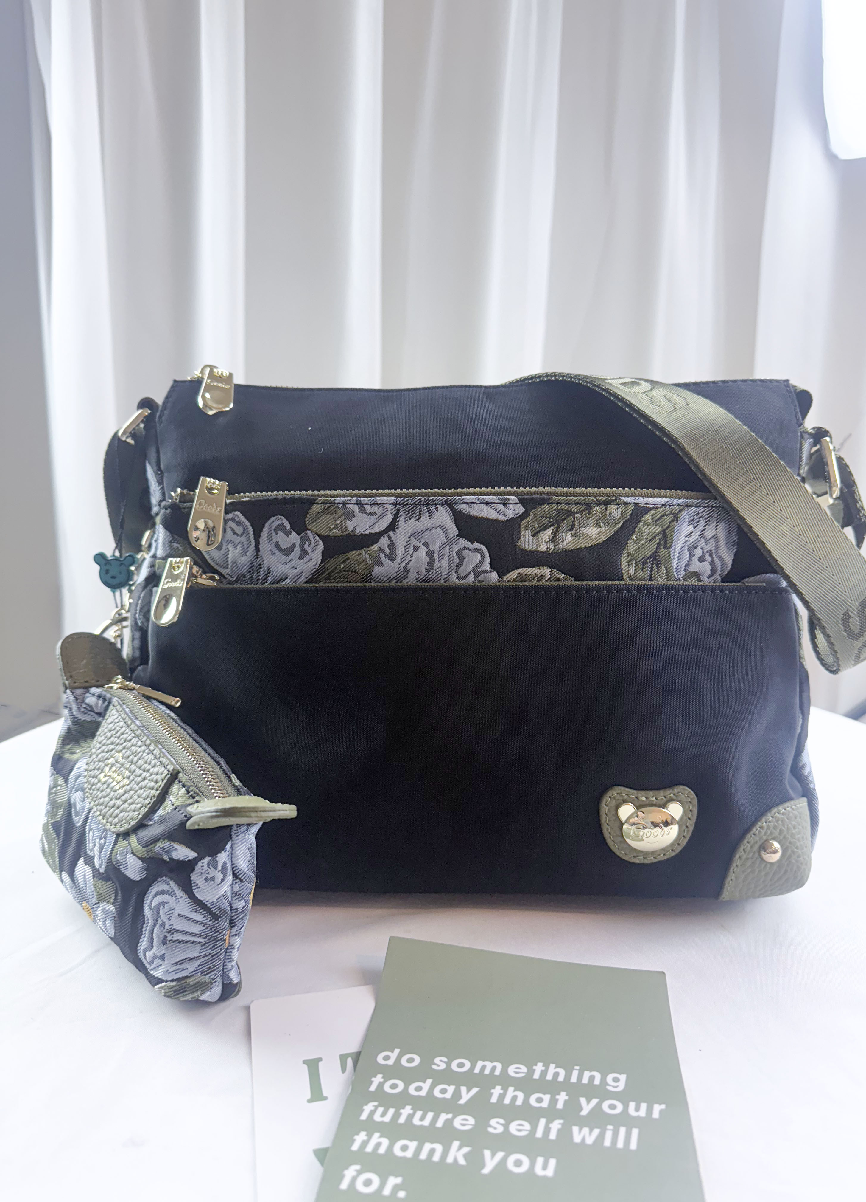 GOODS 提花綠防潑水側背包 附零錢包 #2045