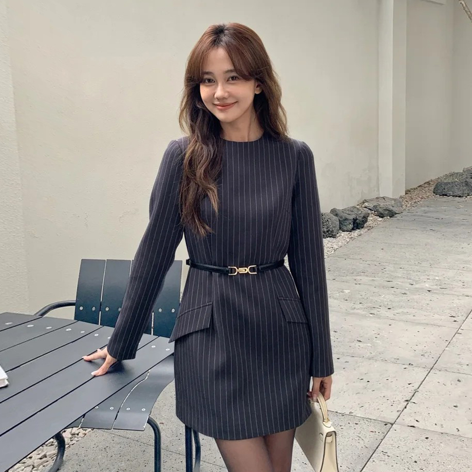 配色直條紋袖開衩造型圓領短洋裝S-M (Elegant & Love)