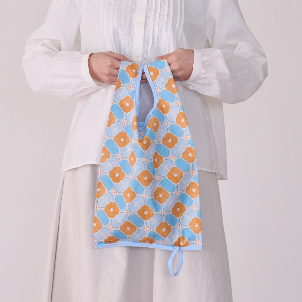 "H" Easy Bag/Old Ceramic Tile No.10/Green Bathhouse