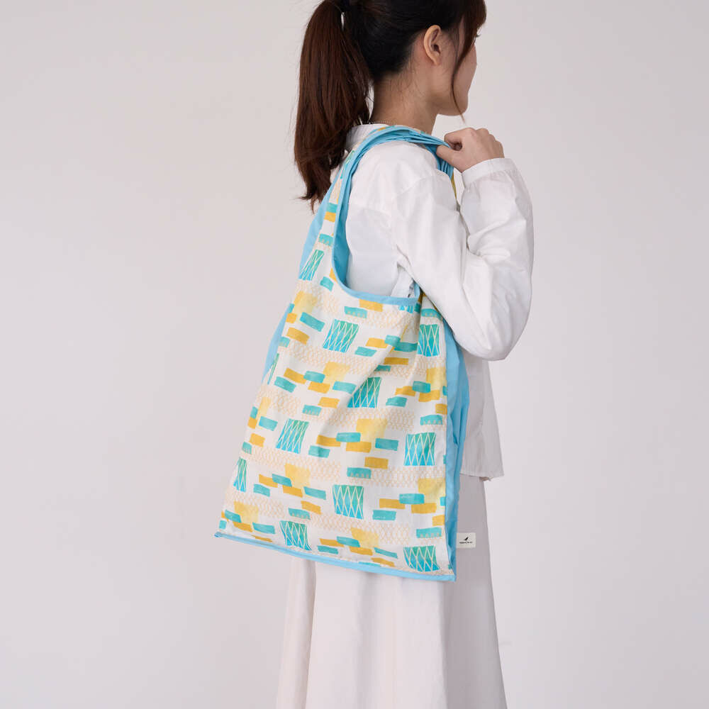 印花樂中型側揹背心袋