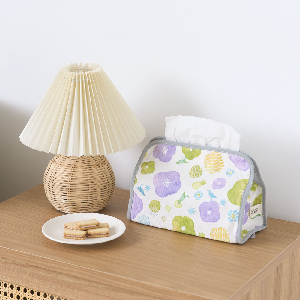 Tissue Box Cover/Begonia Glass Pattern No.17/Pastel Lilac