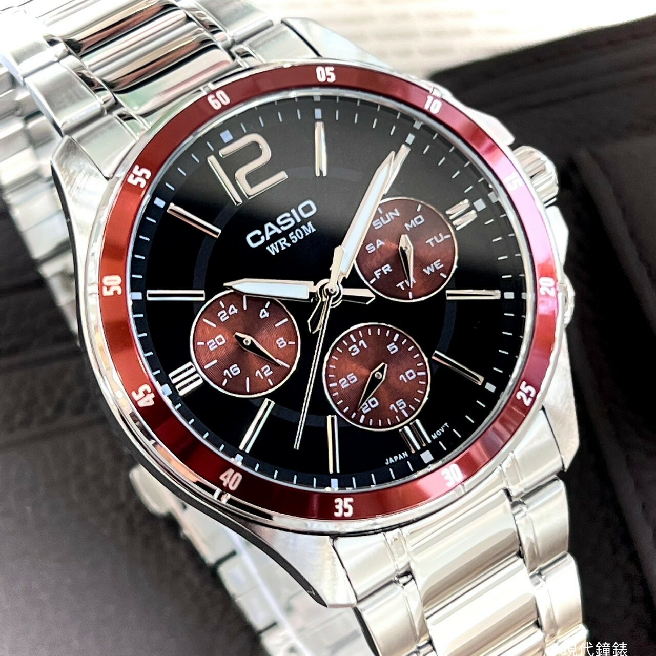 【CASIO 卡西歐】低調紳士三眼不銹鋼男錶 MTP-1374D-5A 43.5mm 現代鐘錶