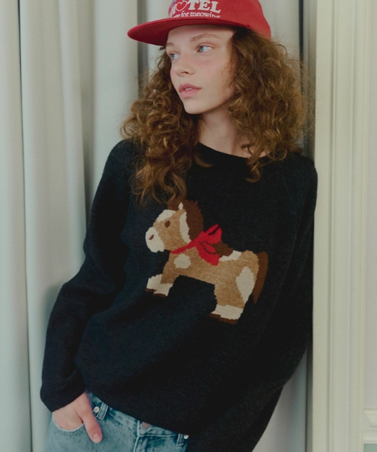 RONRON FURRY PONY RAGLAN JACQUARD KNIT
