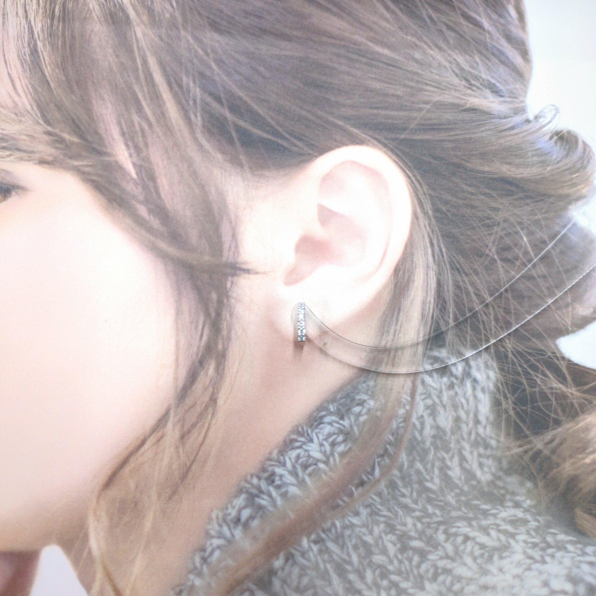 18K White Gold 0.27ct Diamond Hoop Earrings