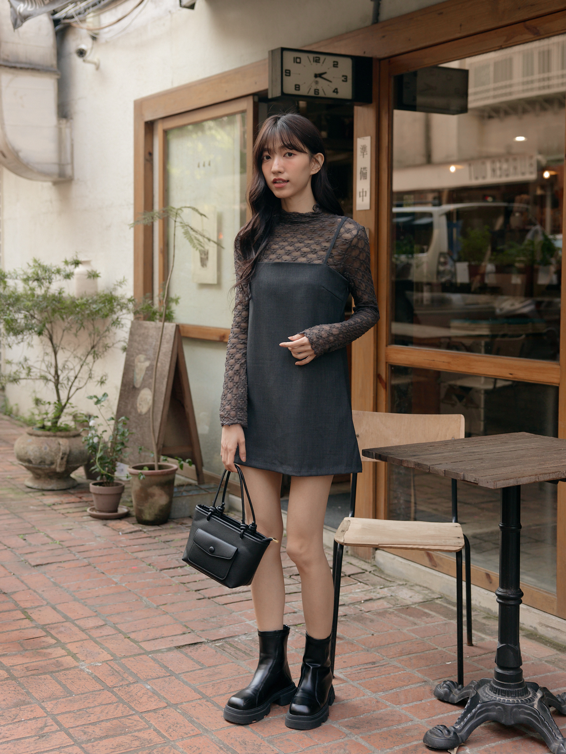 簡約西裝料細肩短洋