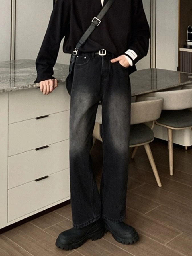 年末出清✧˖°黑色水洗刷色直筒牛仔褲（男女可穿 XL-2XL)