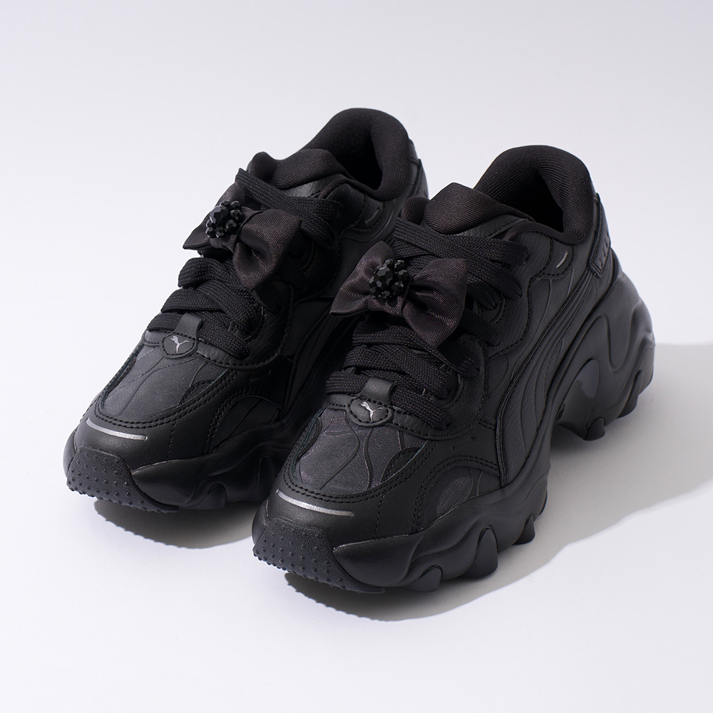 Puma Pulsar Wedge Wns Charms 女鞋 黑色 厚底 休閒 蝴蝶結 運動 休閒鞋 40097301
