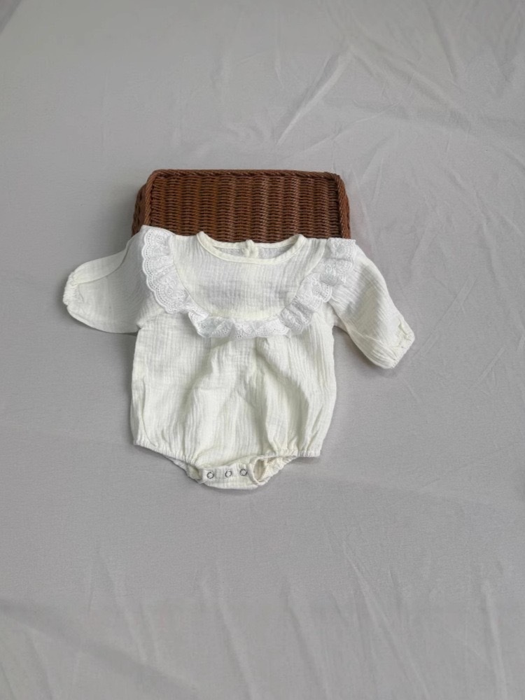 泡泡袖花領包屁衣