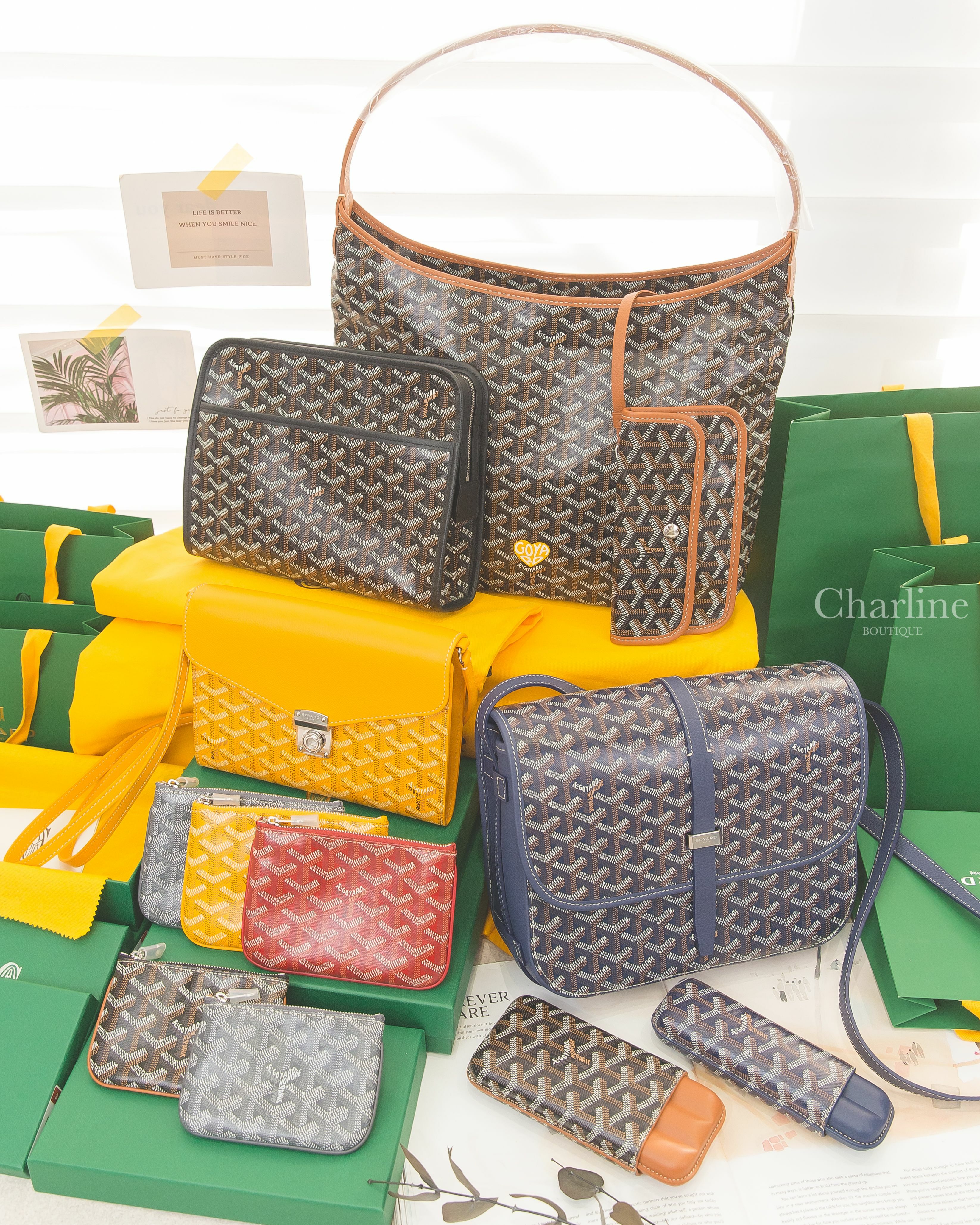 Goyard Hobo黑拼咖啡黃愛心,Belvedere藍中型,Jouvence黑中型,雪茄盒,黑咖啡三入/海軍藍兩入,Key Pouch黑拼咖啡/灰,Mini Pouch紅/黃/灰,Chypre Wallet黃色-Charline Boutique