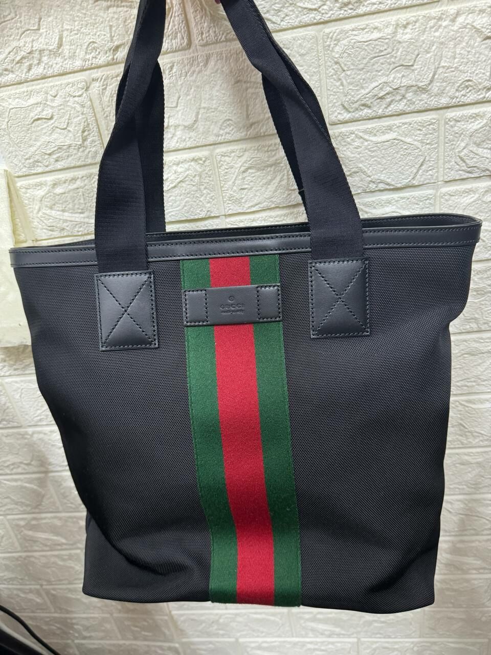 [S] GUCCI LOGO EMBROIDERED SHOULDER BAG,BLACK, 631245520964 (SGC178)