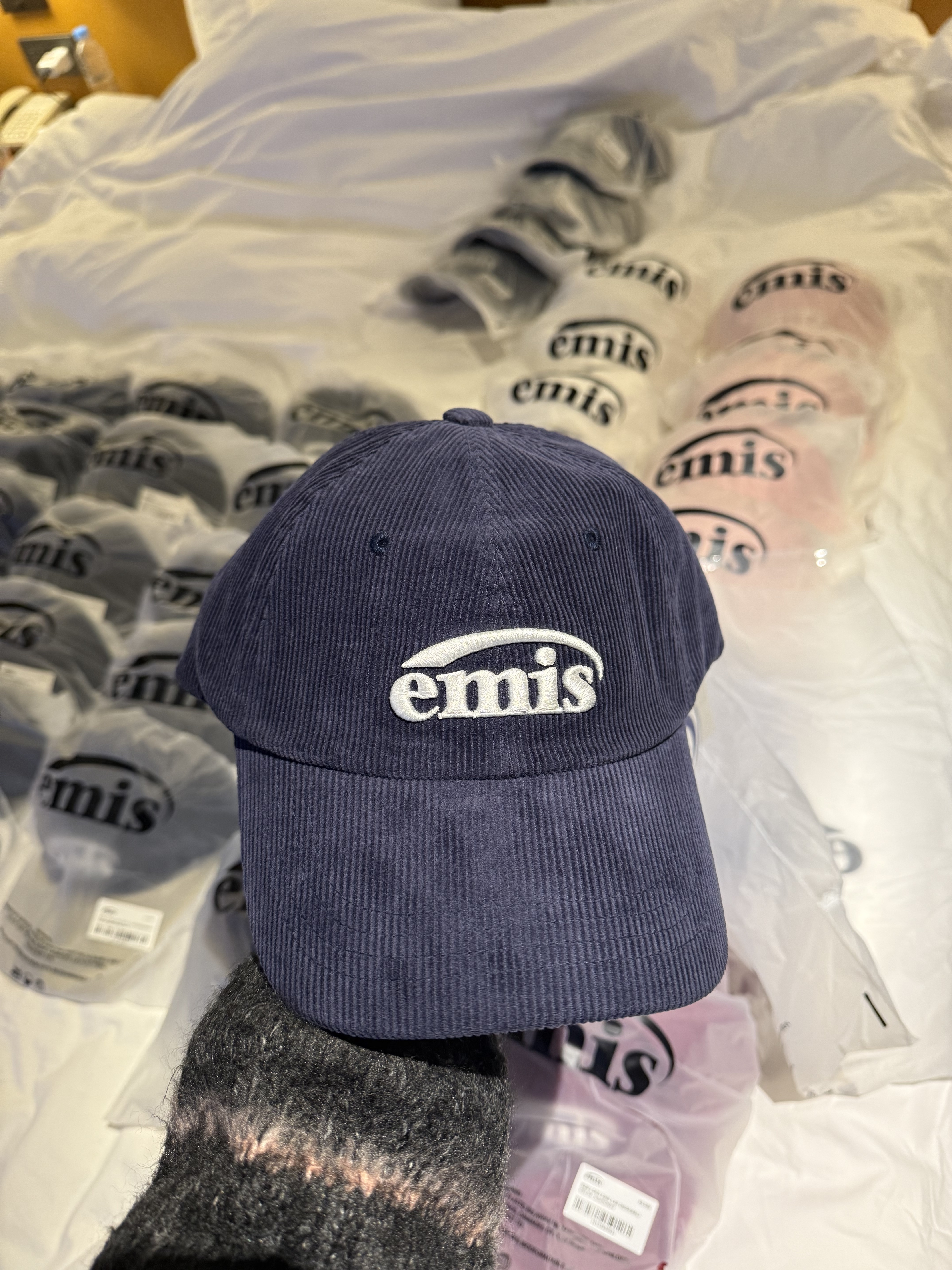 韓國正版代購年前發貨🇰🇷emis老帽