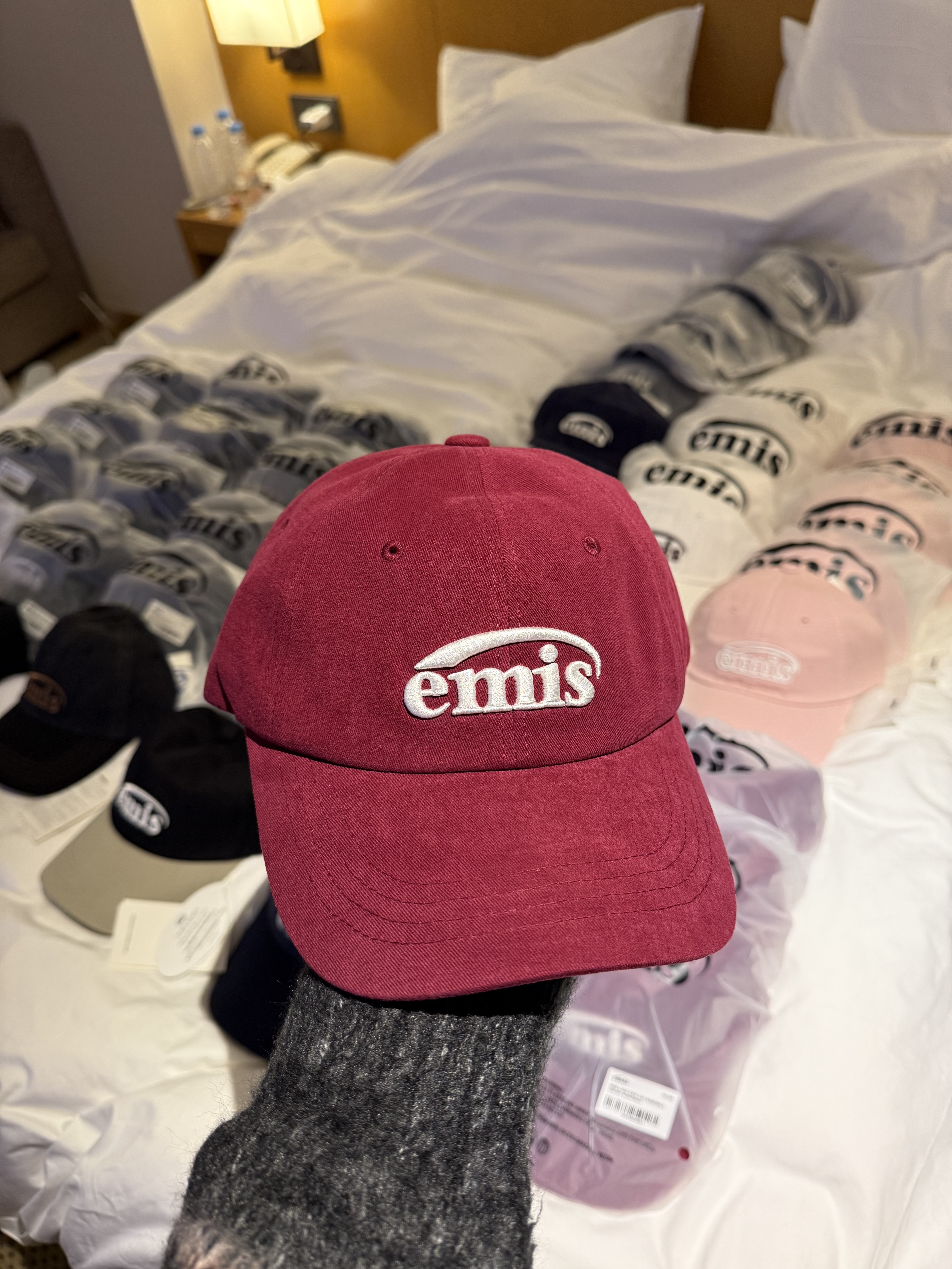 韓國正版代購年前發貨🇰🇷emis老帽