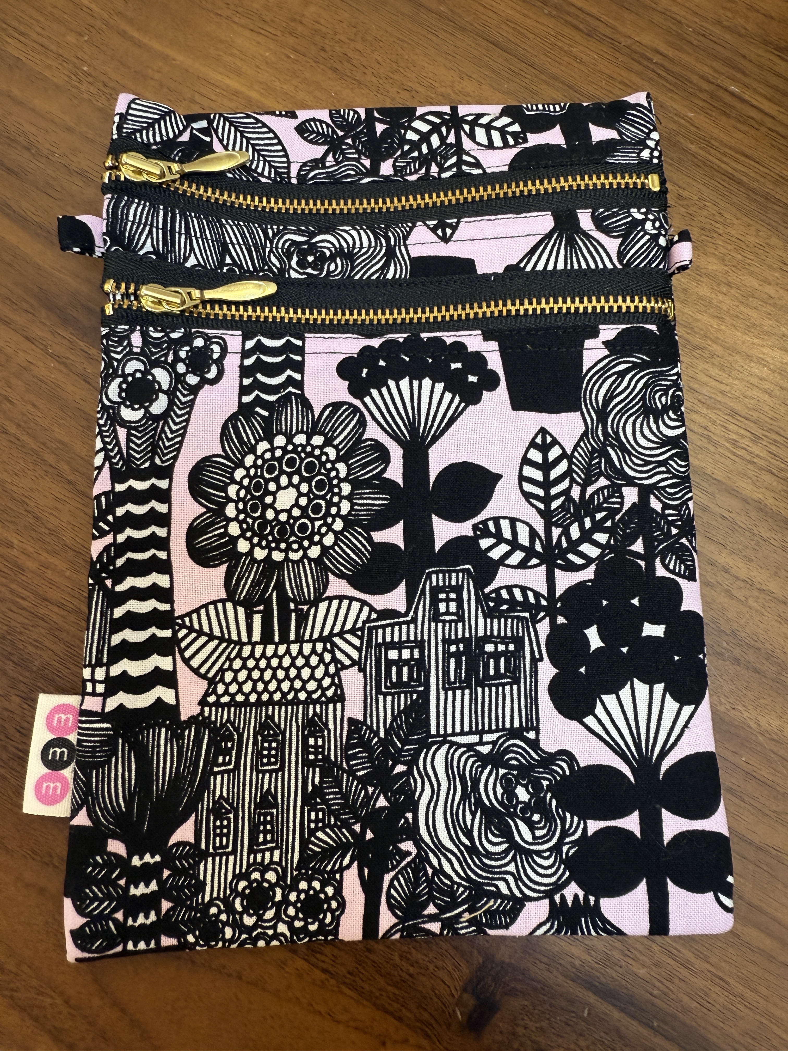 Emmmmm’s Travel Bag | Marimekko cotton fabric | Pink pattern