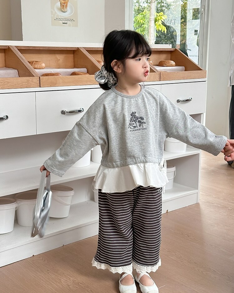 拼接刺繡花上衣/條紋拼接蕾絲褲