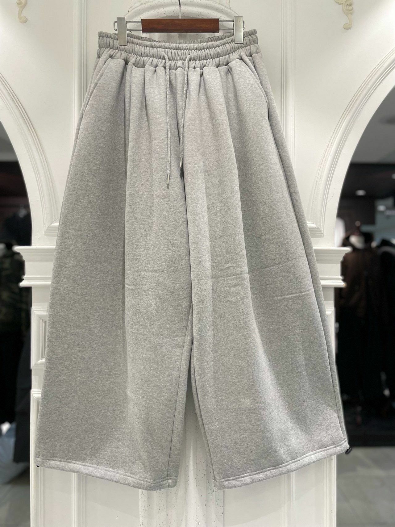 淨色可束腳鬆身運動褲(薄抓毛底) alife-027P