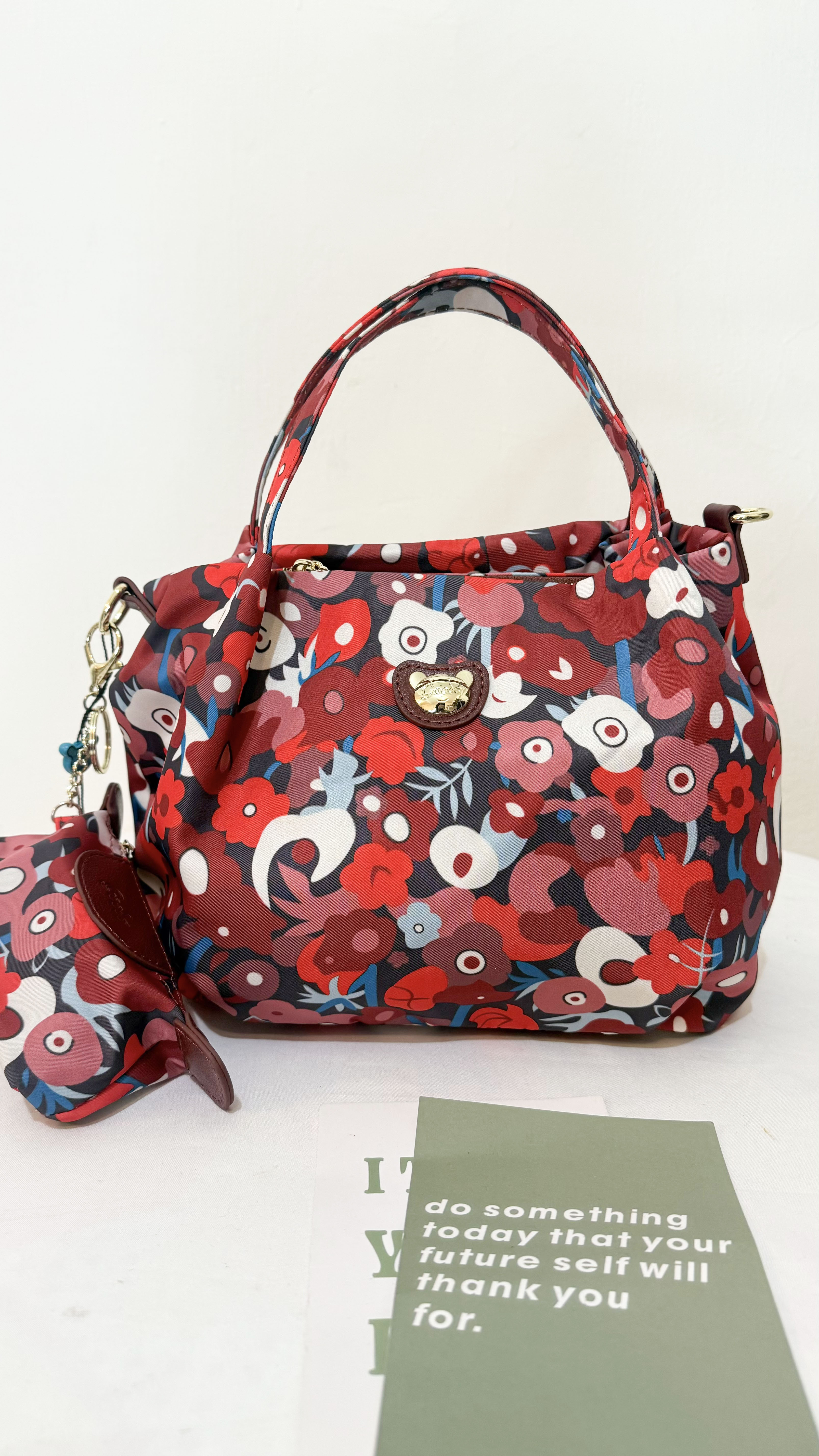 GOODS 紅花朵拼色防潑水手提包 / 側背包  #2808