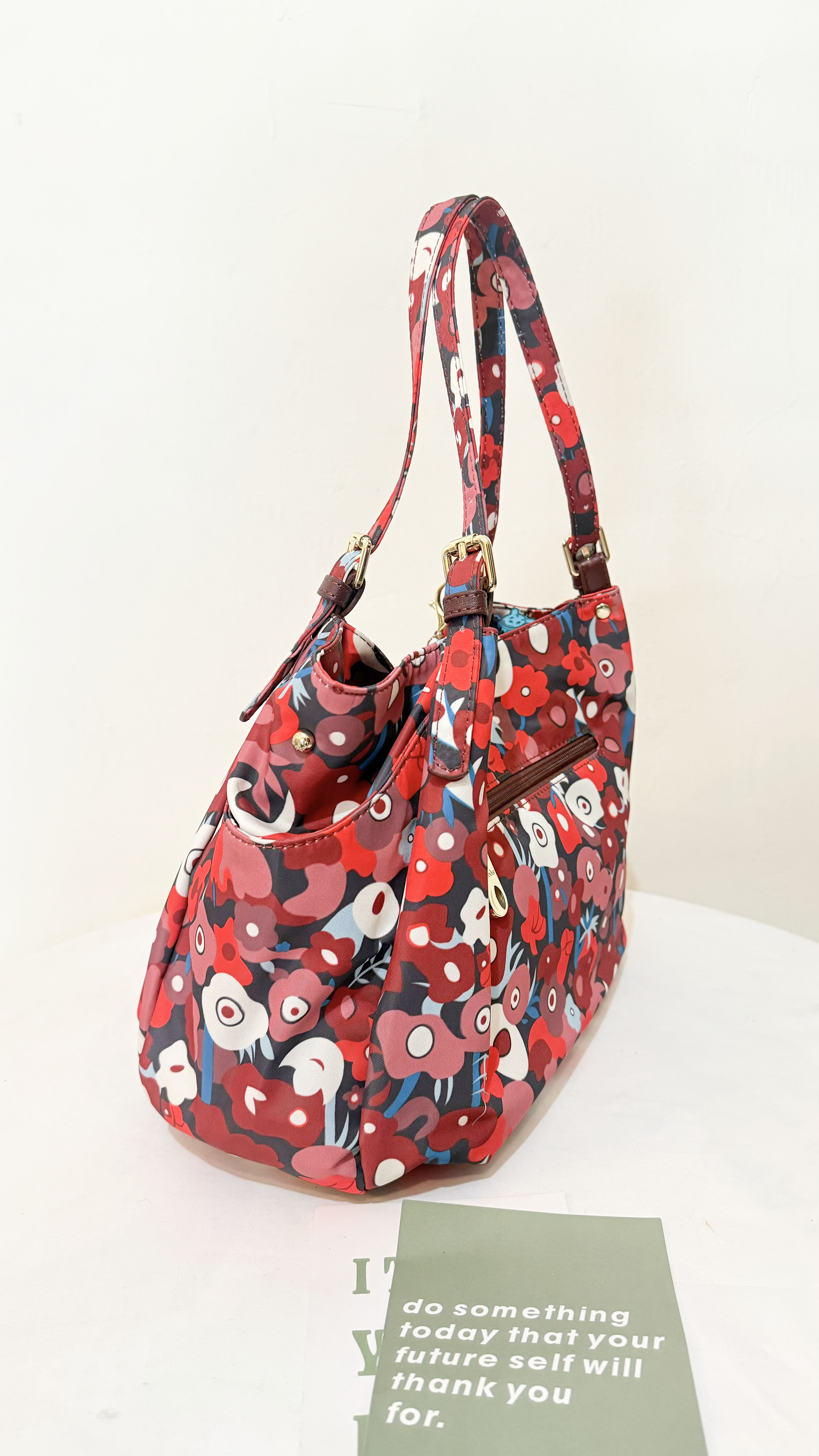 GOODS 紅花朵拼色防潑水手提包 / 側背包  #2577