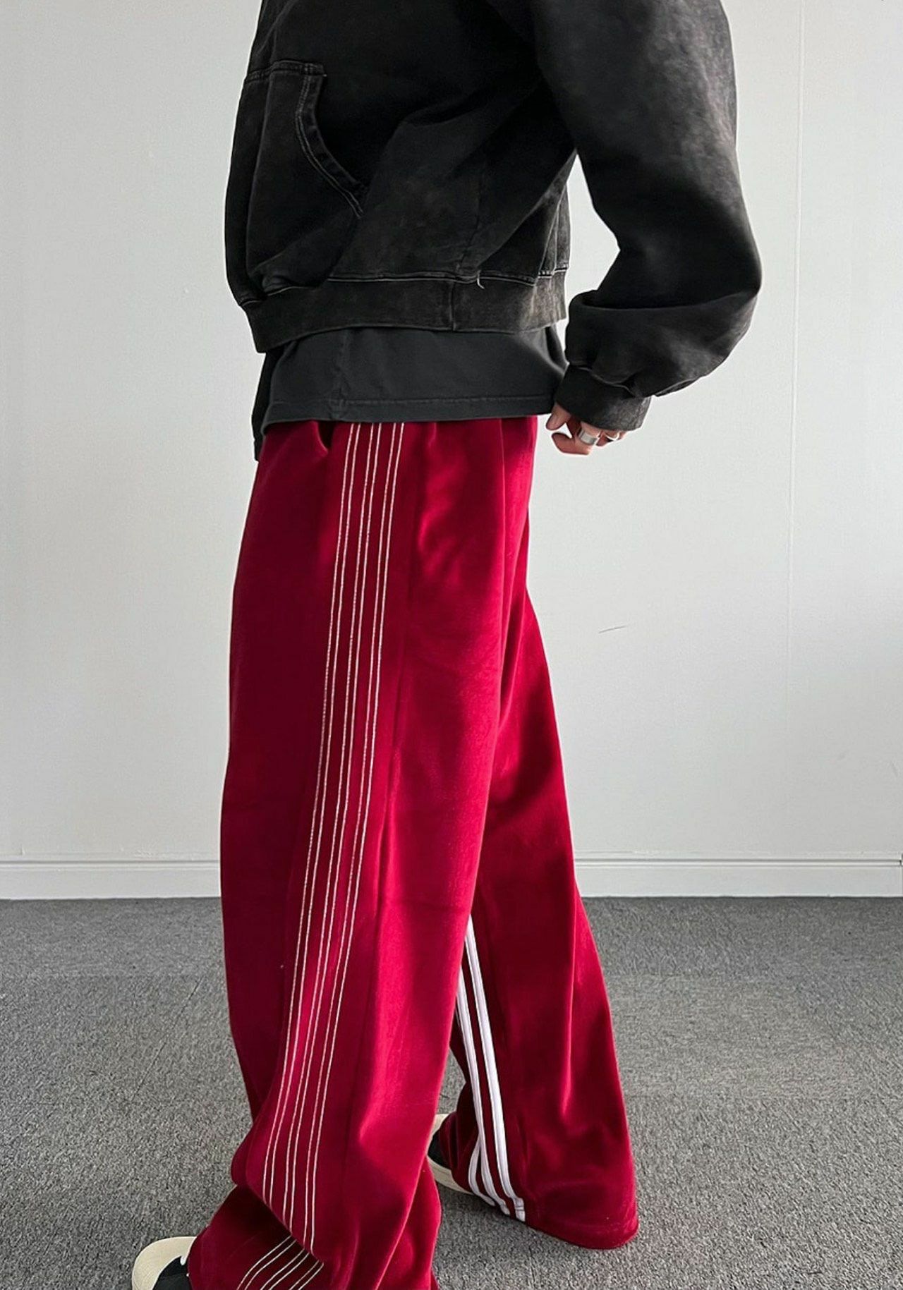 三間可束腳鬆身運動褲 LIL-040P