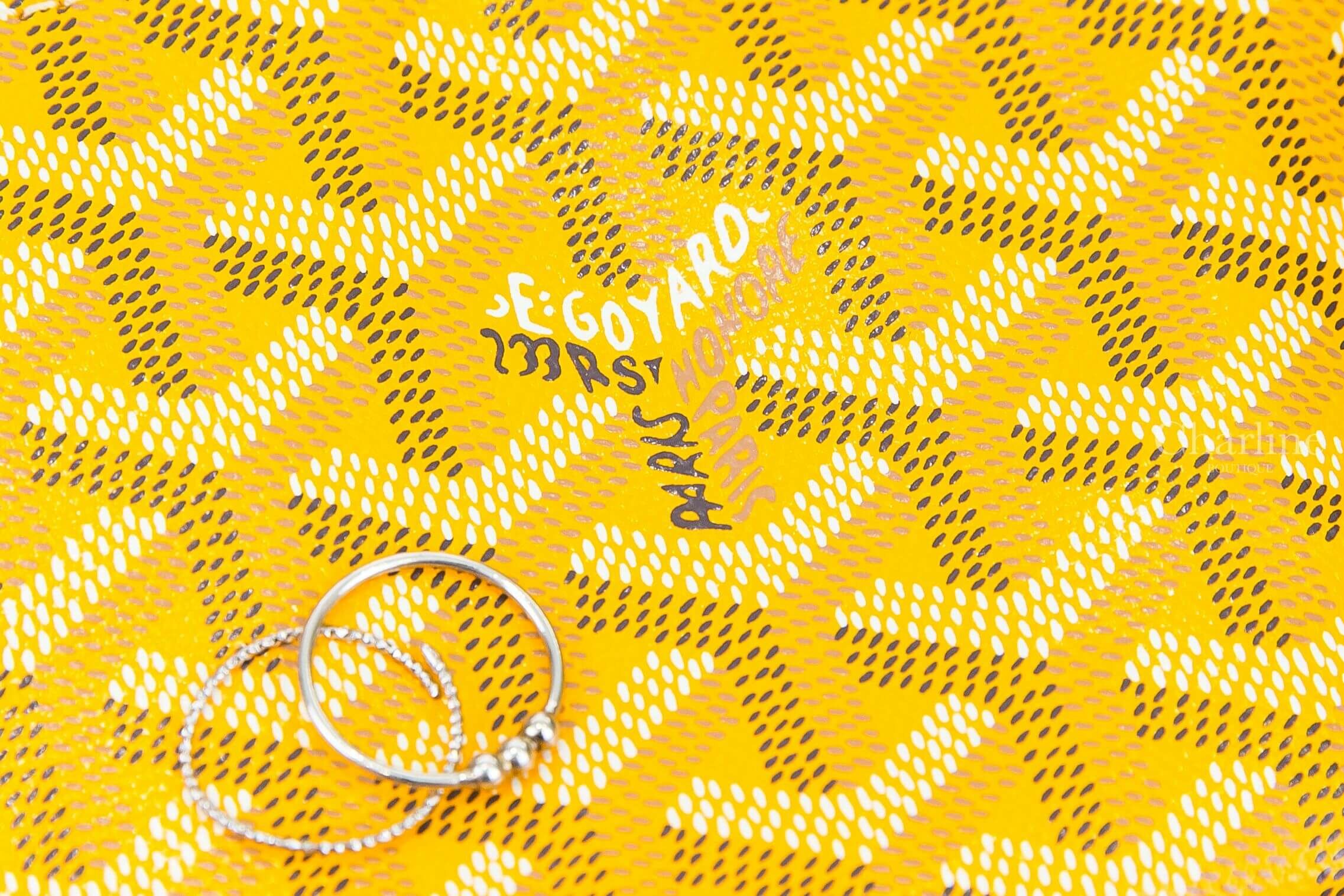 Goyard Sénat Mini Pouch 黃色迷你小牛皮黃色內裡銀色拉鍊零錢包