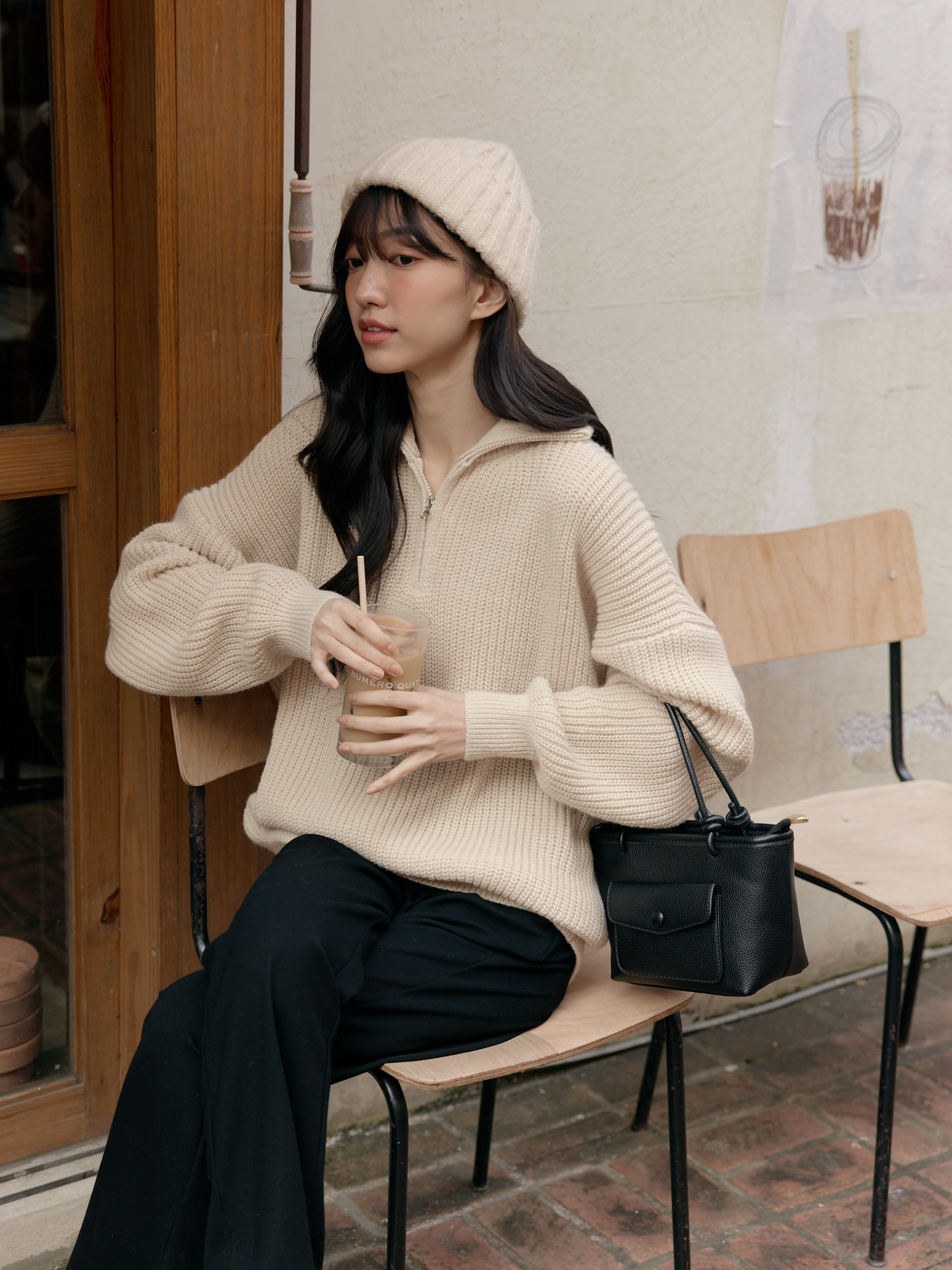 翻領半拉鍊長版針織上衣