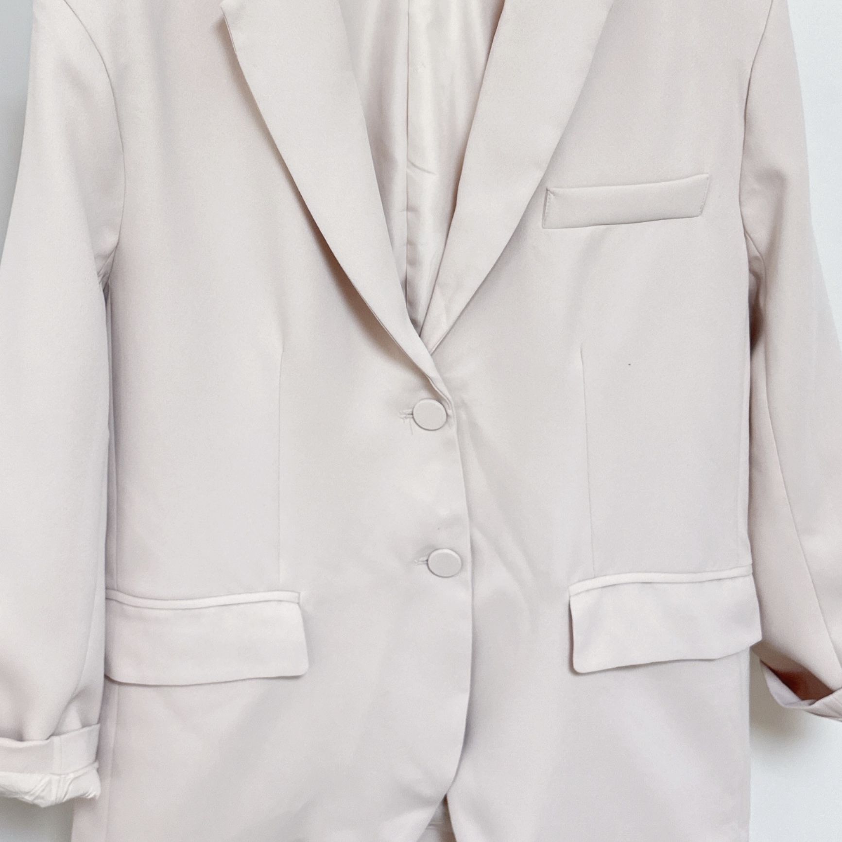 淺粉色墊膊西裝外套