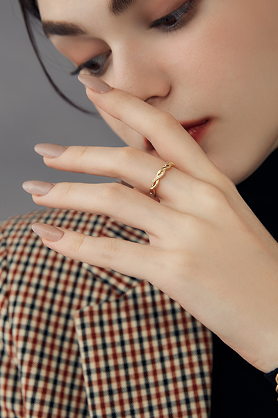 交錯鋯石細麻花可調式戒指