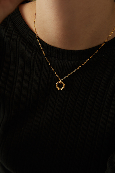 三圈交錯鎖骨鏈