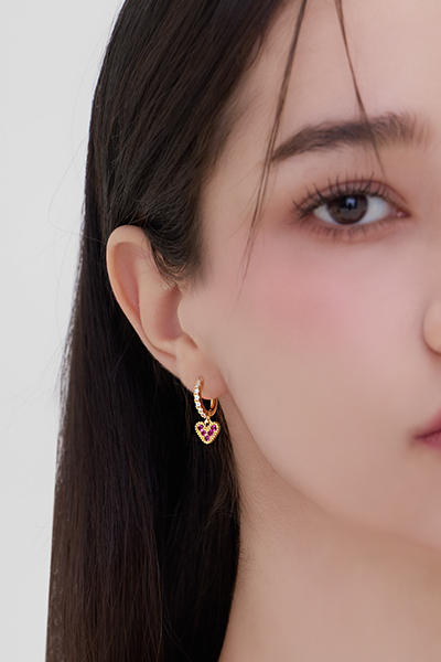 粉戀心語。針式耳環