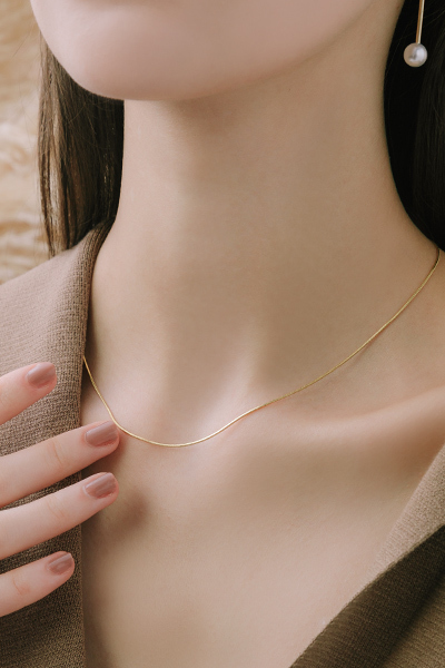 細緻線條感鎖骨鍊
