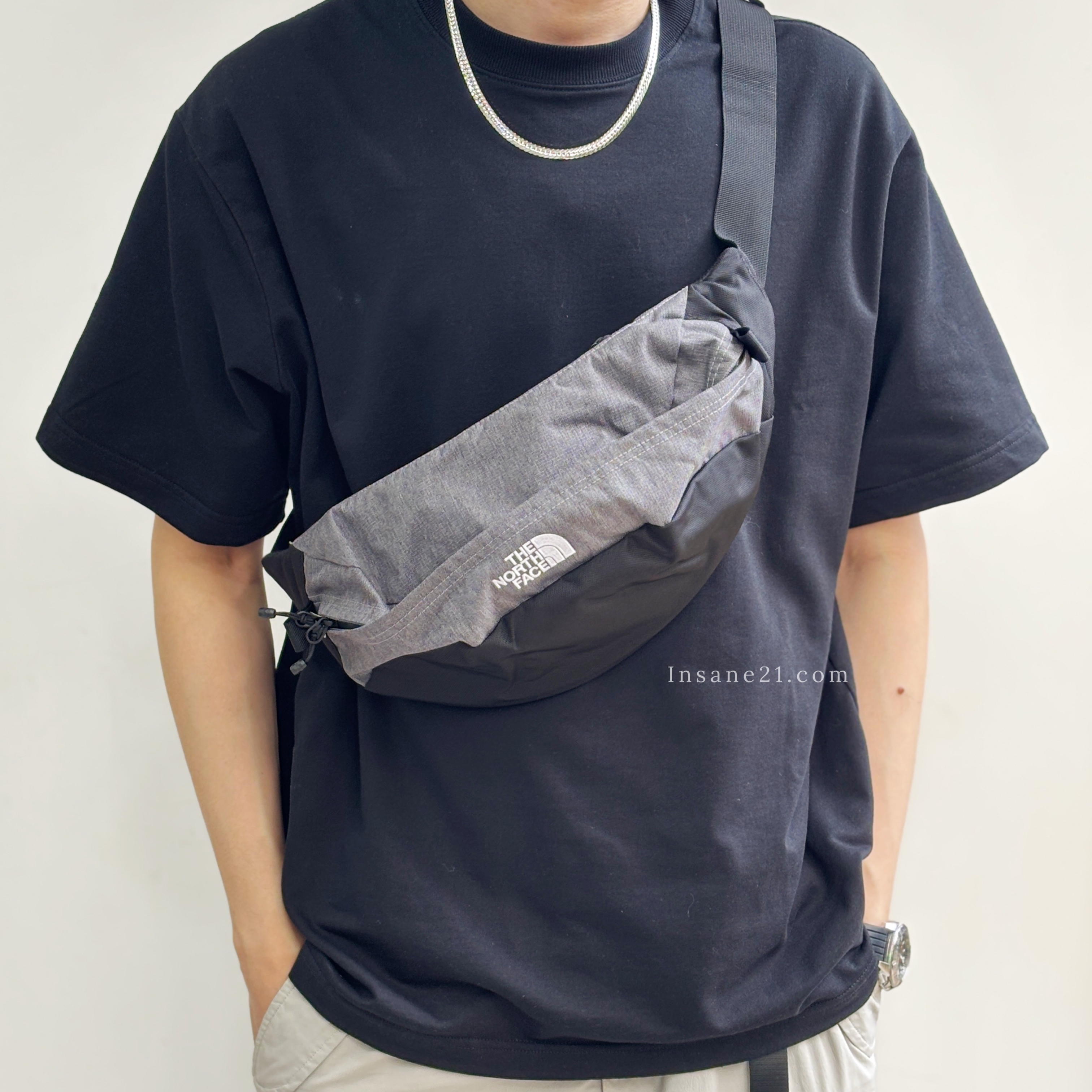 THE NORTH FACE 灰黑 拼接 腰包 NM72304