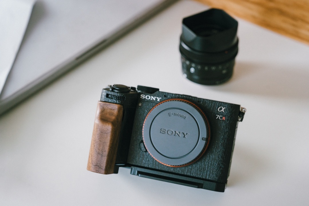 SONY a7C2 a7cII a7CR 胡桃木手把底座 快拆手把底座 實木相機底座