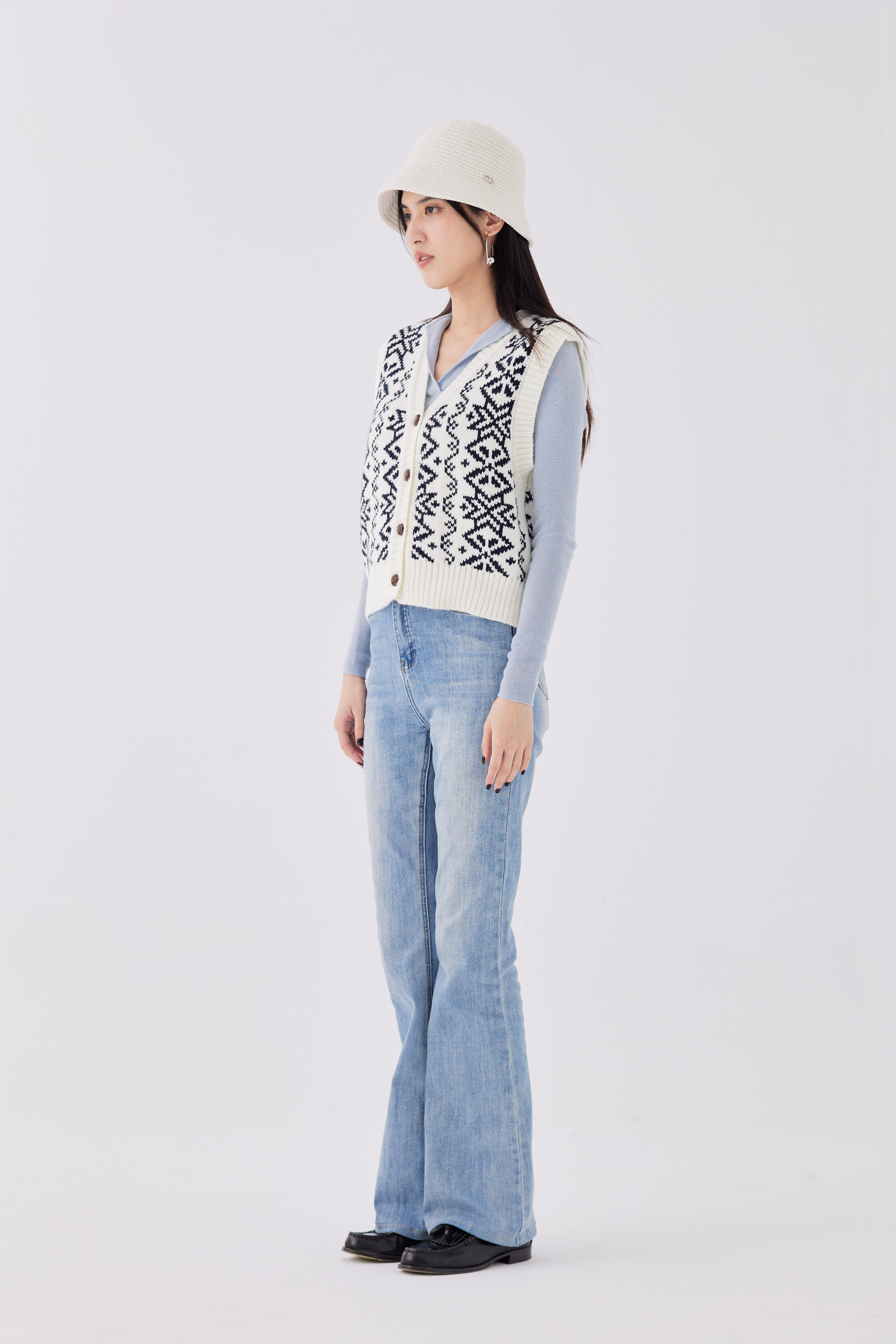 OH！HER 雪花開釦針織背心